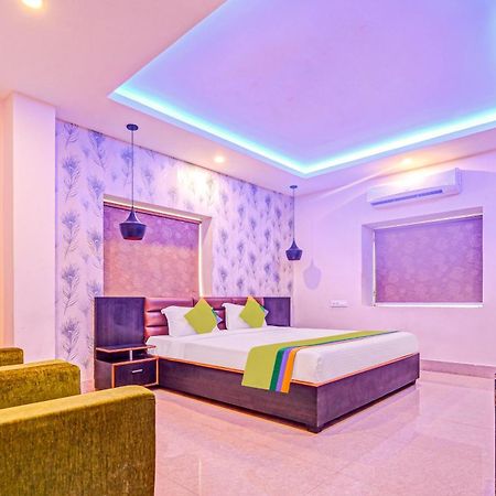 Treebo The Bollywood Hotel Bhubaneswar Ngoại thất bức ảnh