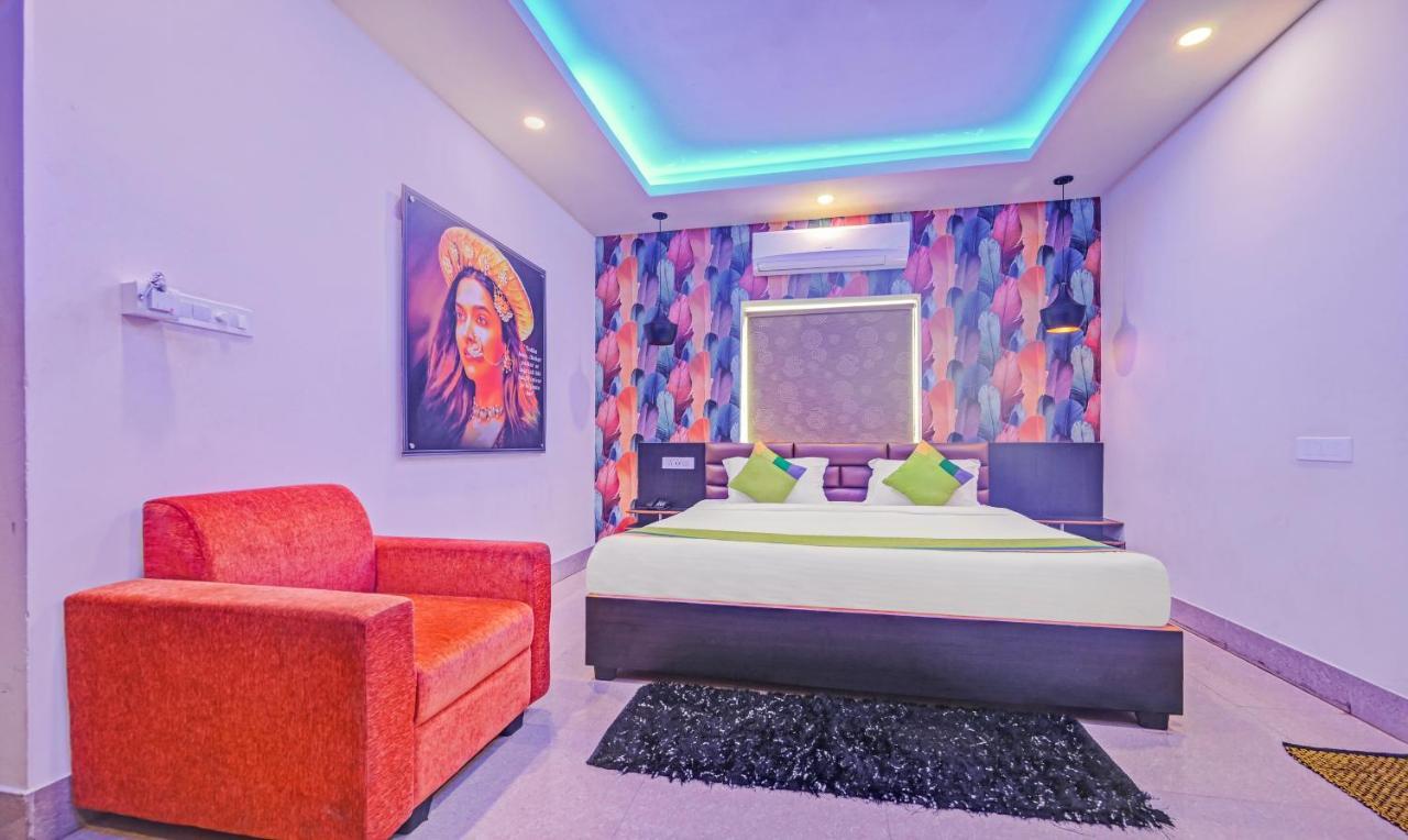 Treebo The Bollywood Hotel Bhubaneswar Ngoại thất bức ảnh