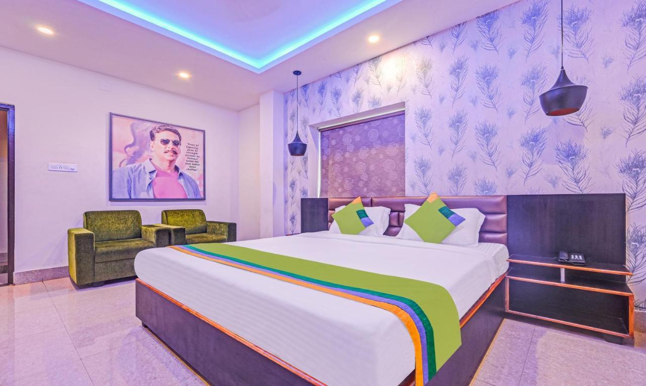 Treebo The Bollywood Hotel Bhubaneswar Ngoại thất bức ảnh